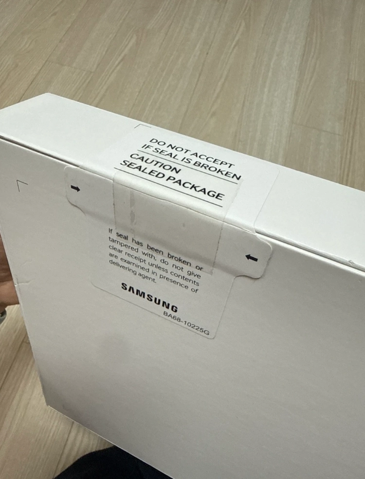 (할인, SSD 추가확장 2TB, RAM 16G) 갤럭시북 5 프로 미개봉 이미지