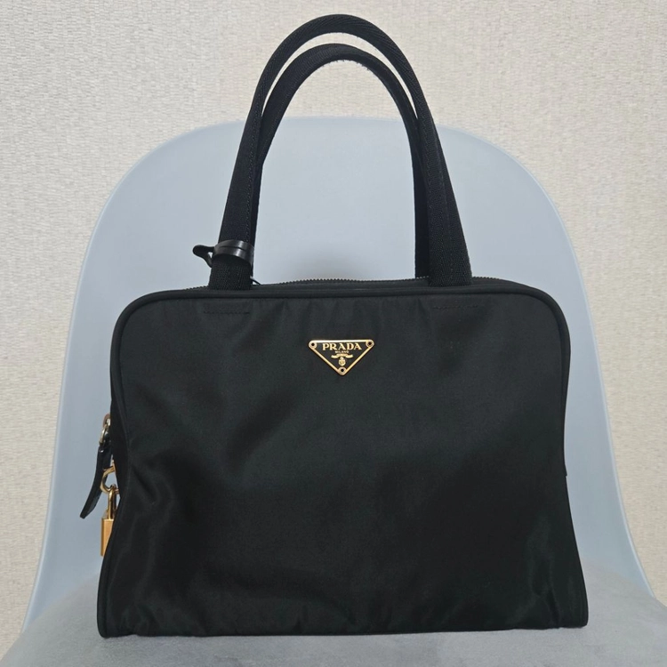 프라다(PRADA) 테수토 나일론 토트백 블랙 이미지