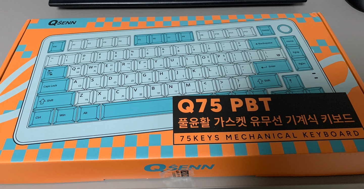 큐센 Q75 PBT 크림치즈축 이미지