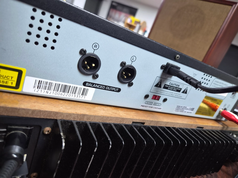 Numark MP102 Professional MP3 CDP (고장품) 이미지