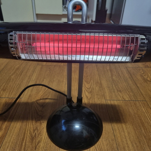 모리타 중고 300w 카본 전기히터1개 2.5만원에 팔아요. 이미지