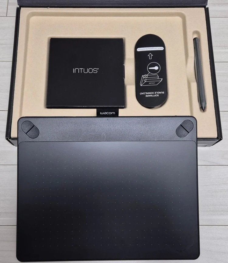 (미사용 S급) 와콤 인튜어스 CTL-490 타블렛 이미지