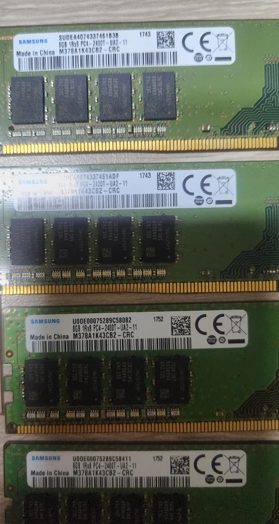 삼성 DDR4 2400 8GB 4개 이미지