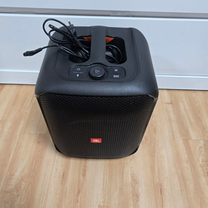 JBL 파티박스 휴대용 블루투스 스피커 이미지