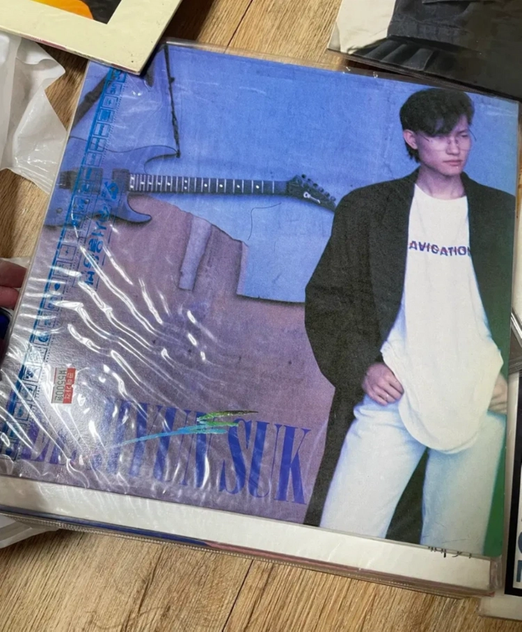 조용필 눈동자 오석준 이승철 추억의 LP 레코드 10장 일괄판매 카페 레코드 엘피판 카페용품 카페소품조용필 이미지
