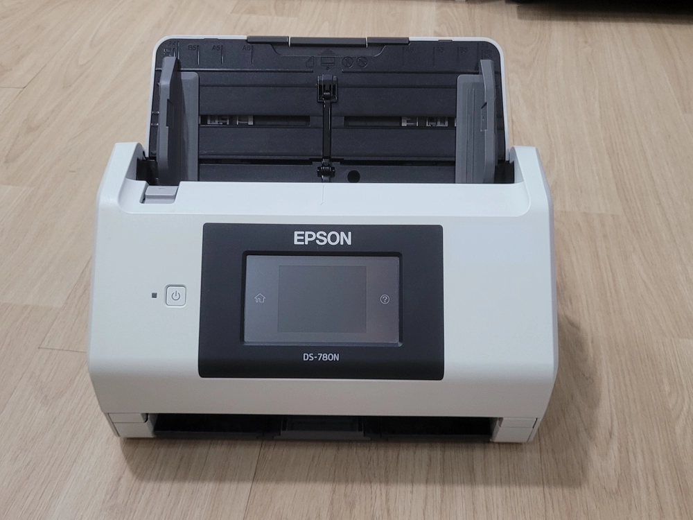 엡손 고속 스캐너 DS-780n 5회 스캔 제품 이미지