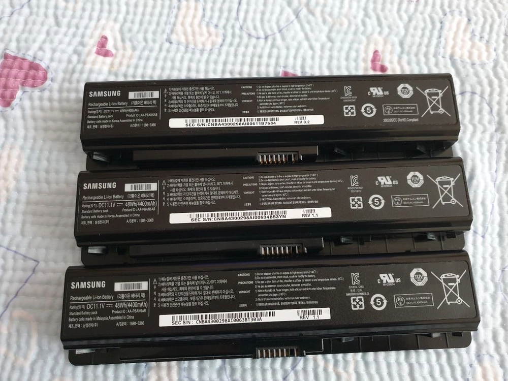 삼성 노트북 Nt202B5B / Nt202B5C 배터리 입니다. (수량 3개) 이미지