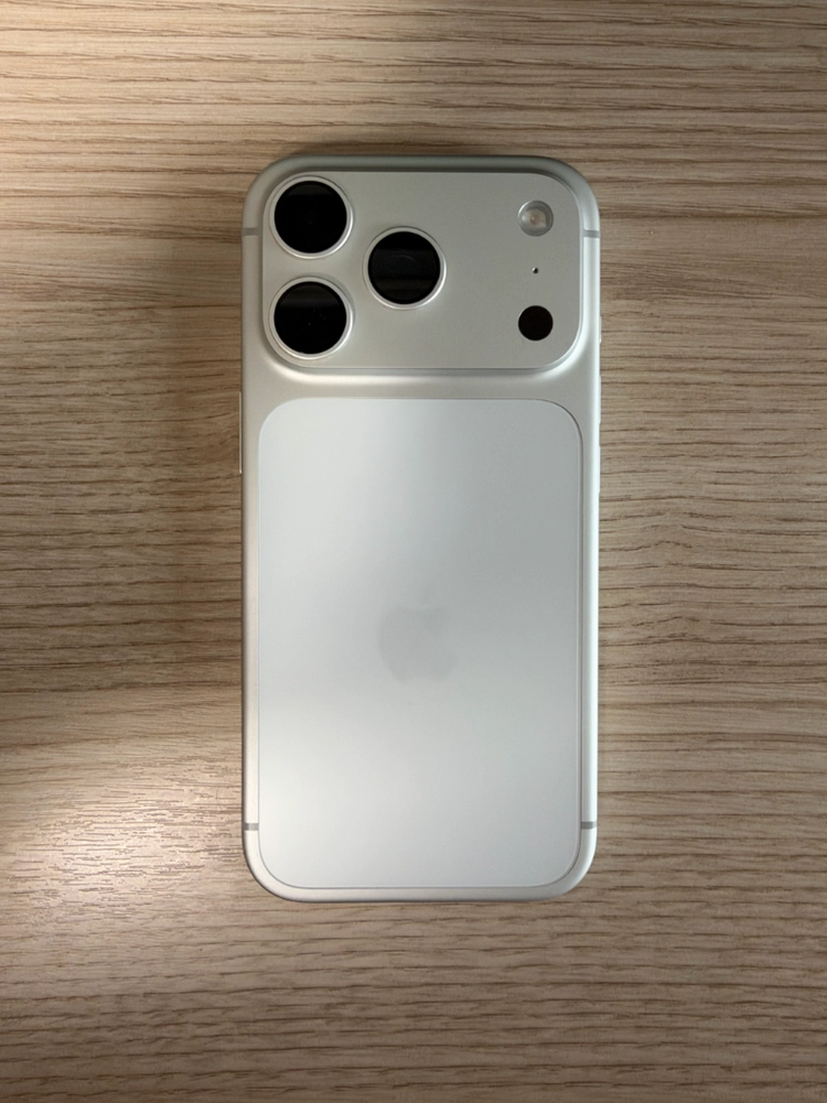 아이폰 17 Pro 256GB 실버 자급제 / 무기스 이미지