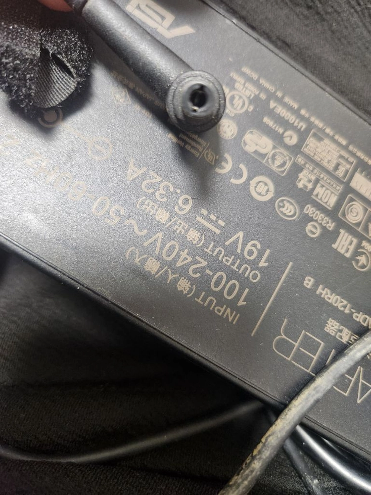ausu 아수스 19v 120w 노트북 어댑터 노트북 충전기 이미지