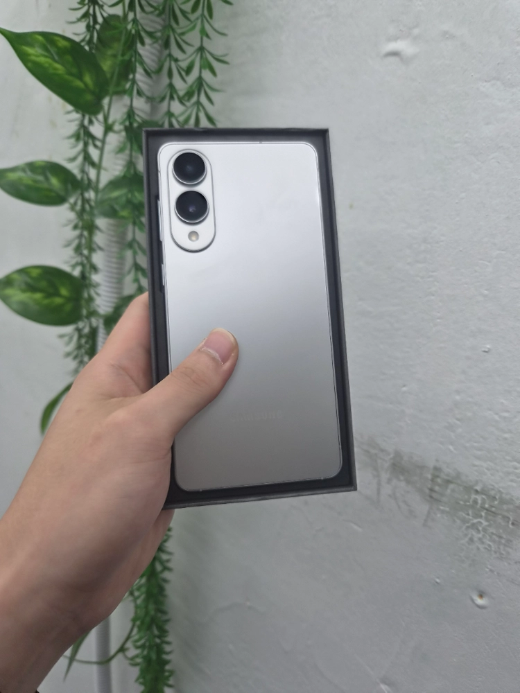 풀박스 갤럭시S25엣지 256GB 실버쉐도우 이미지