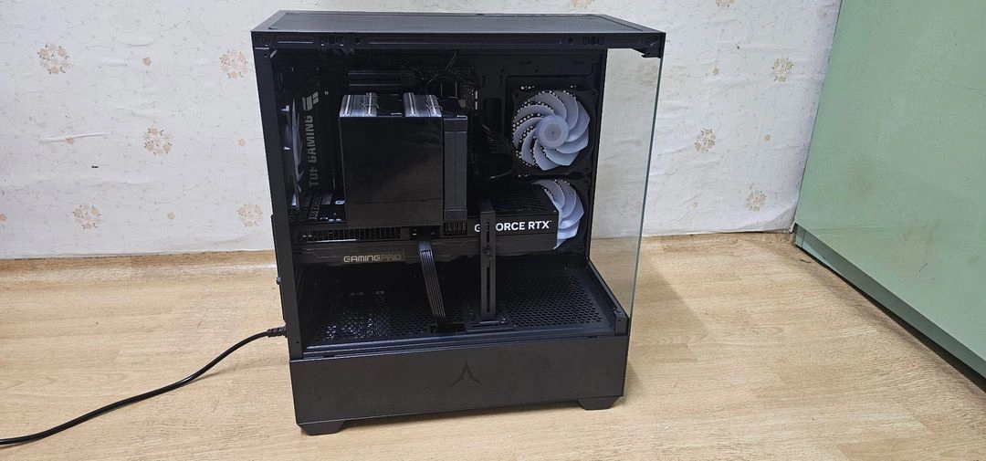 AMD 라이젠7 9800X3D 반본체 판매합니다 이미지