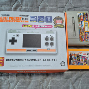 8bit pocket plus 패미컴 호환기 콜럼버스 서클 패미콤 이미지
