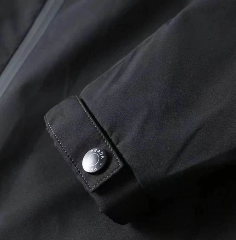 남성 프라다 후드 바람막이 자켓 블랙 L 이미지