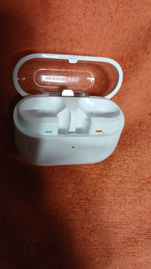 고장 부품용 삼성 갤럭시 버즈3 프로 화이트 이미지