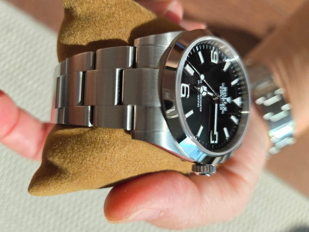롤렉스 익스플로러 40mm 224270 이미지