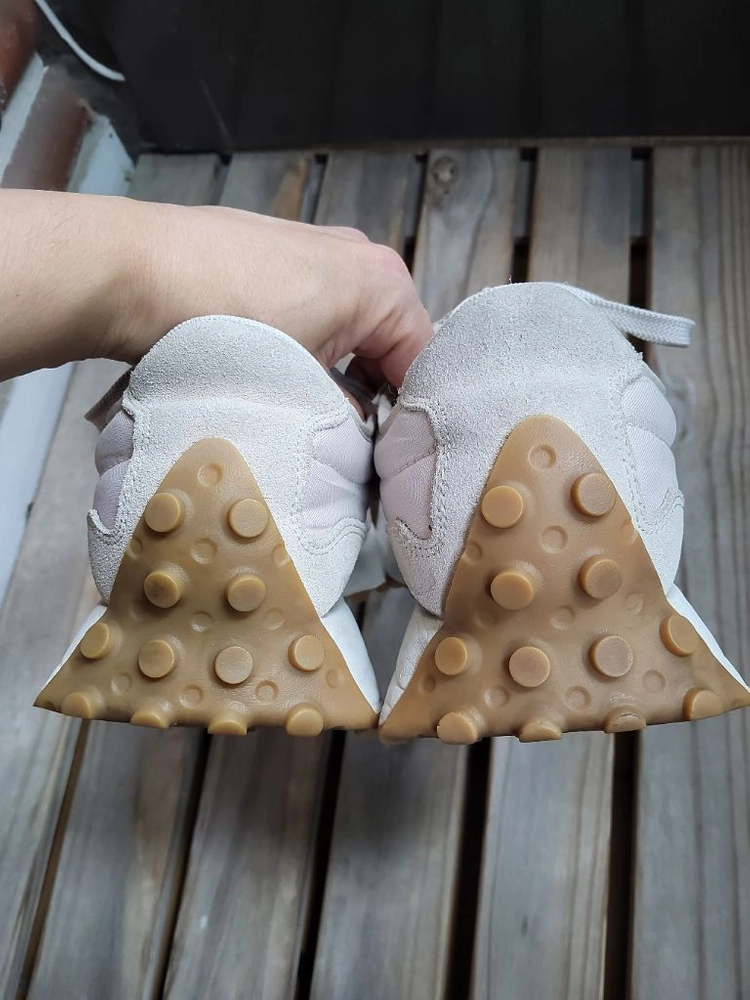 뉴발란스 레어택 327 베이지그린 270mm 이미지