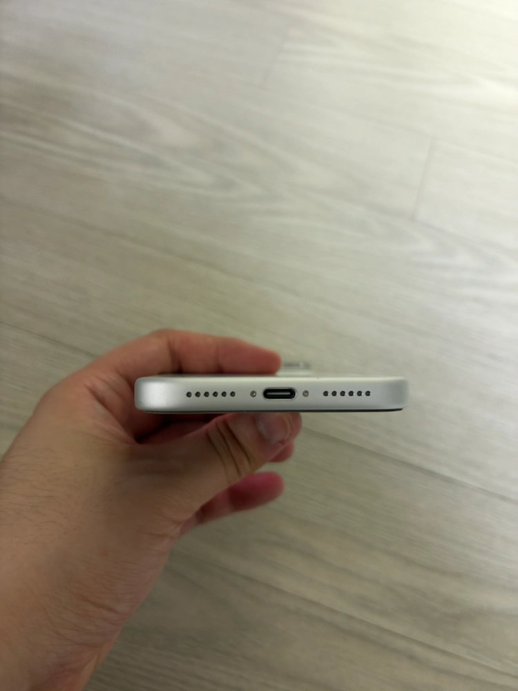 아이폰 17 프로맥스 256GB 실버 판매합니다. 이미지
