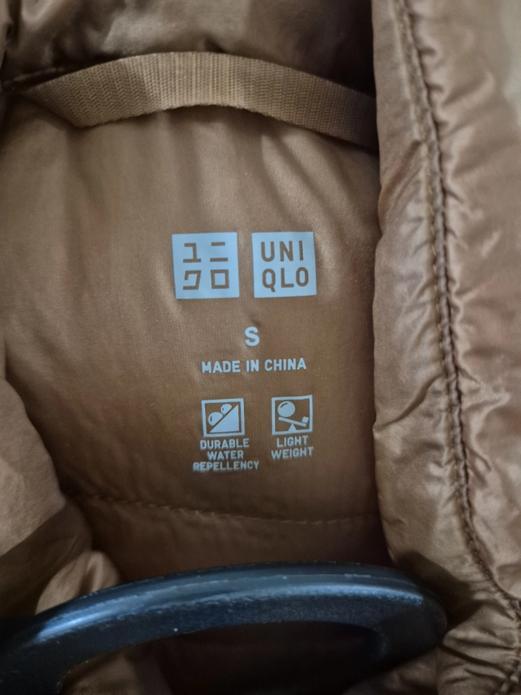 [S]유니클로 덕다운 경량 패딩조끼 여성 이미지