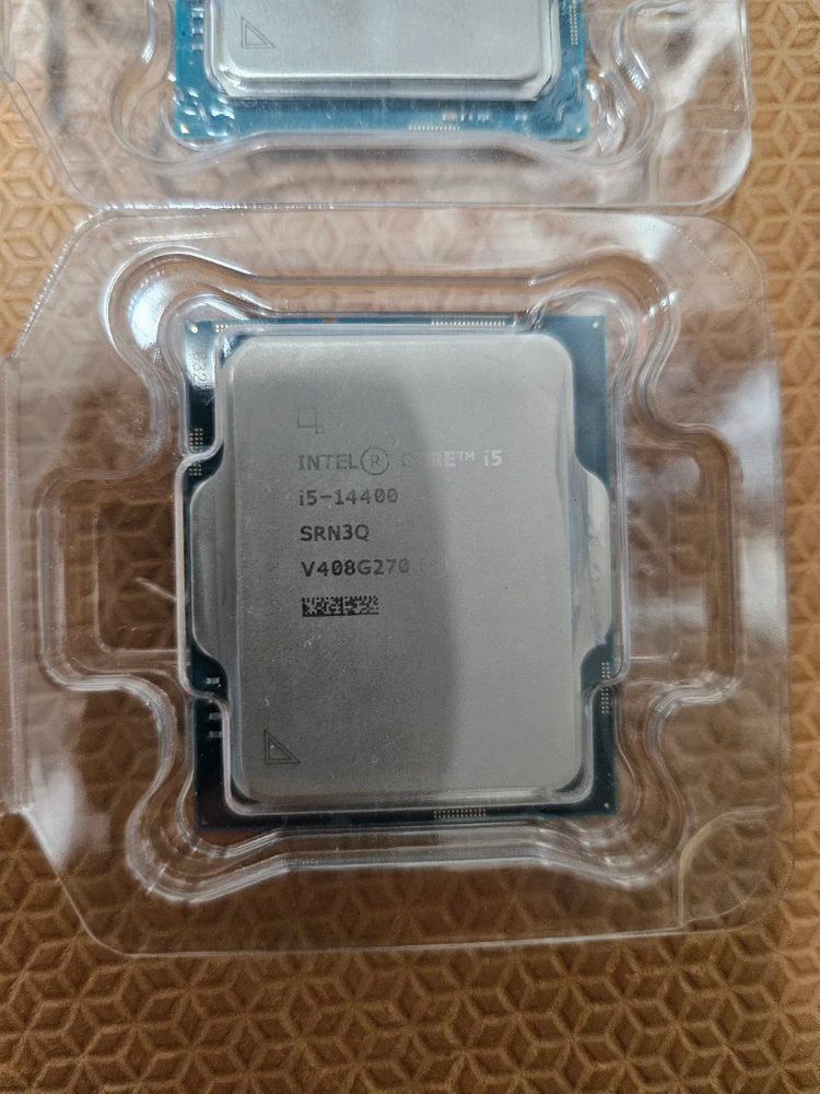 인텔 i5 14400 Cpu 팝니다 (내장그래픽 있는 버전) 이미지