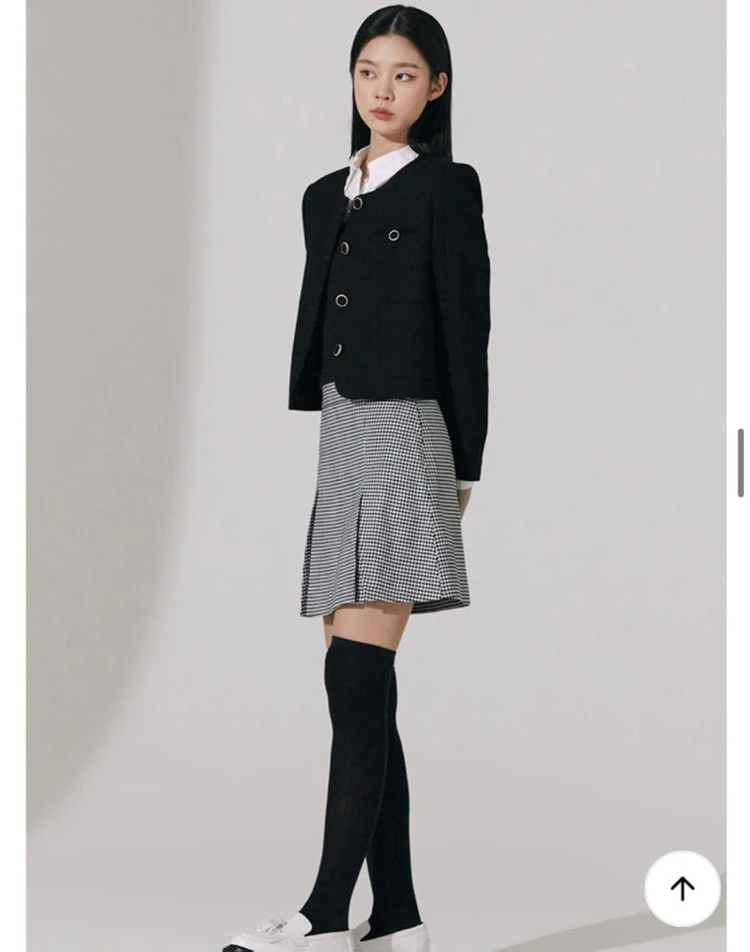 여성 미쏘 Mixxo 23년도 양모 혼방 크롭 트위드 자켓 M 블랙 이미지