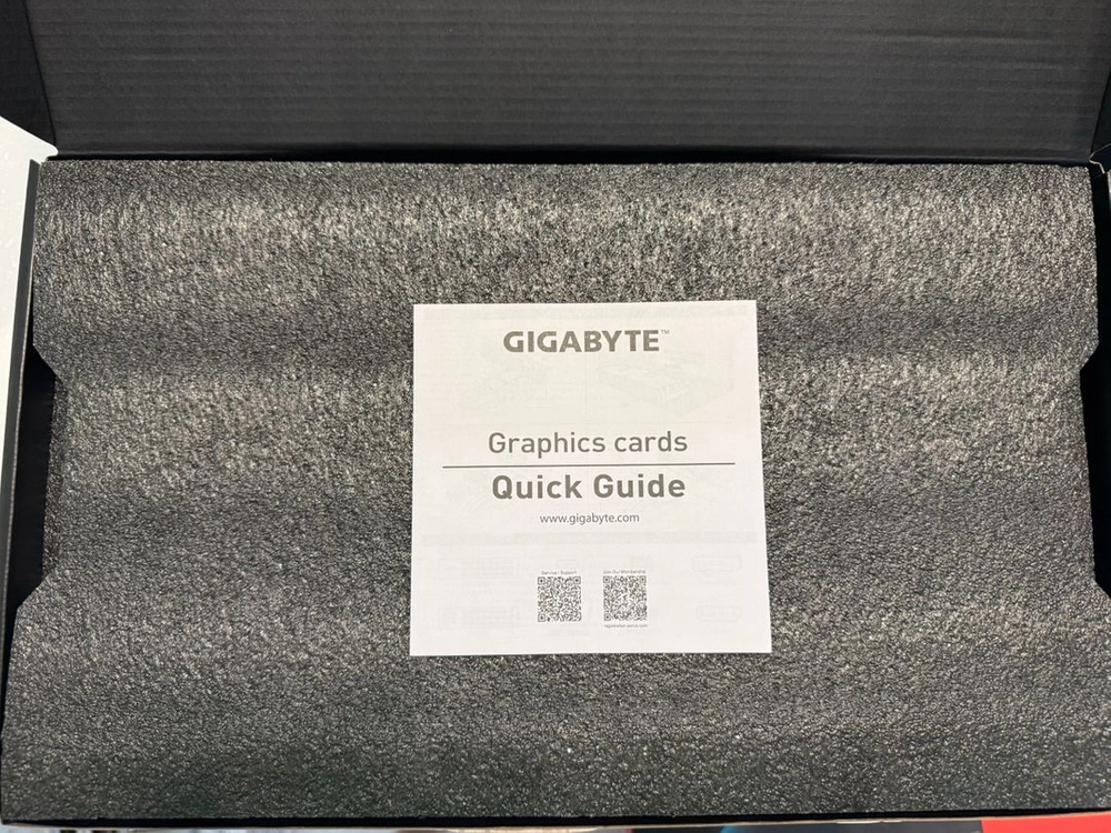 GIGABYTE 기가바이트 라데온 RX 7700 XT GAMING OC D6 12GB 피씨디렉트 그래픽카드 이미지