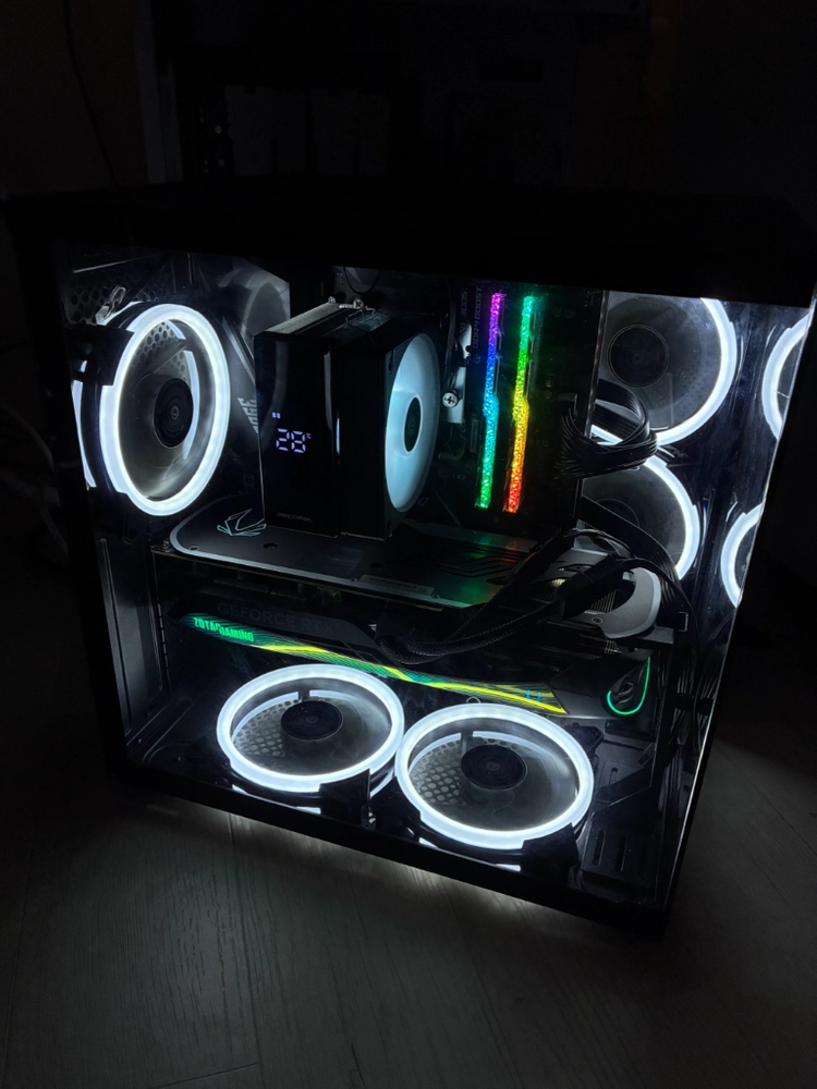 5700x3d + rtx4070 본체 팝니다 - 안심되는 중고거래
