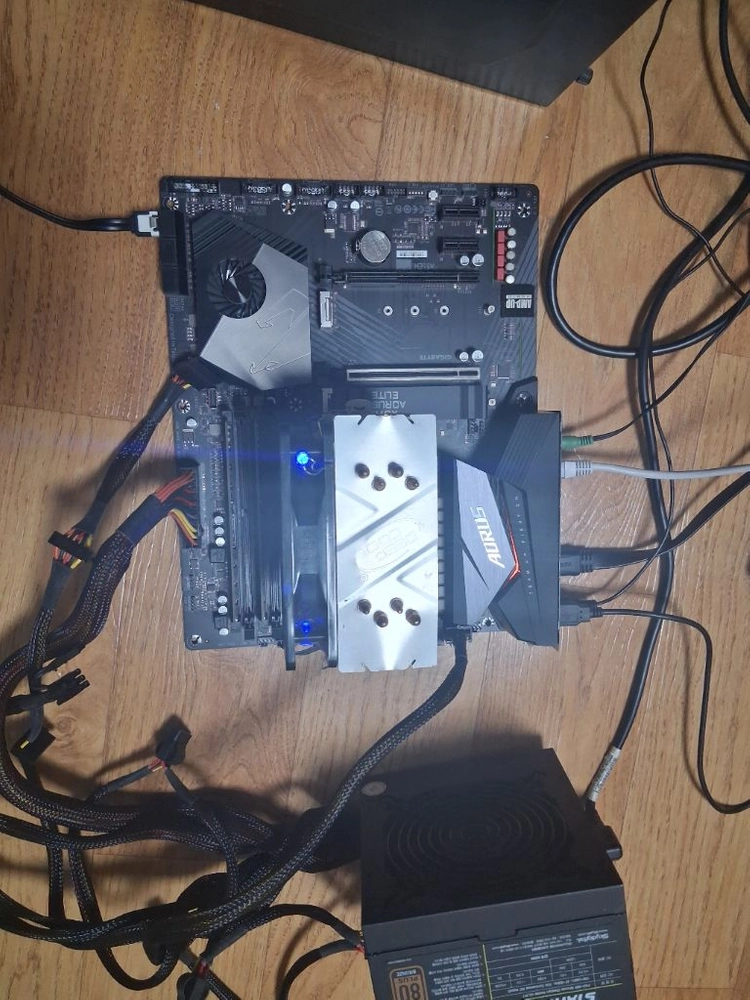 X570 AORUS elite 메인보드 +4350G CPU 세트 이미지