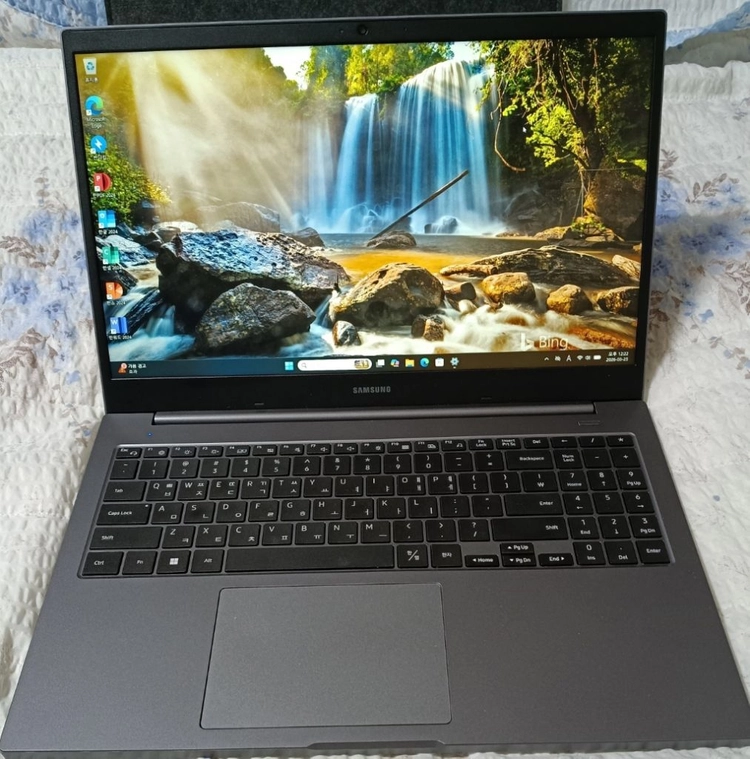 삼성 갤럭시북 NT550XED-K78AR. 12세대i7 이미지
