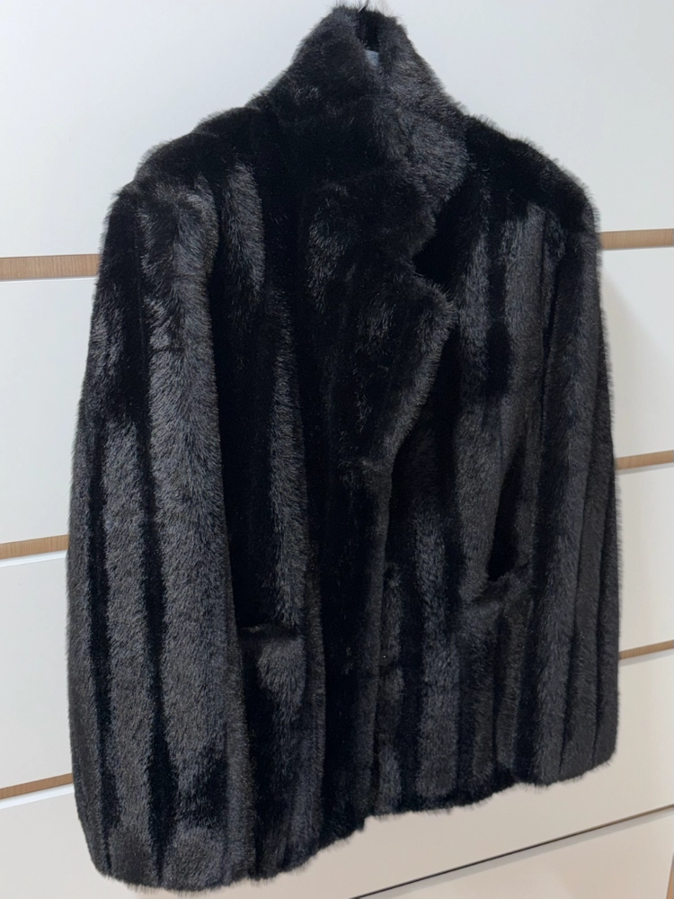 낫띵리튼 Misha faux fur jacket (black) 새상품 이미지