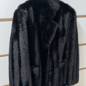 낫띵리튼 Misha faux fur jacket (black) 새상품 이미지