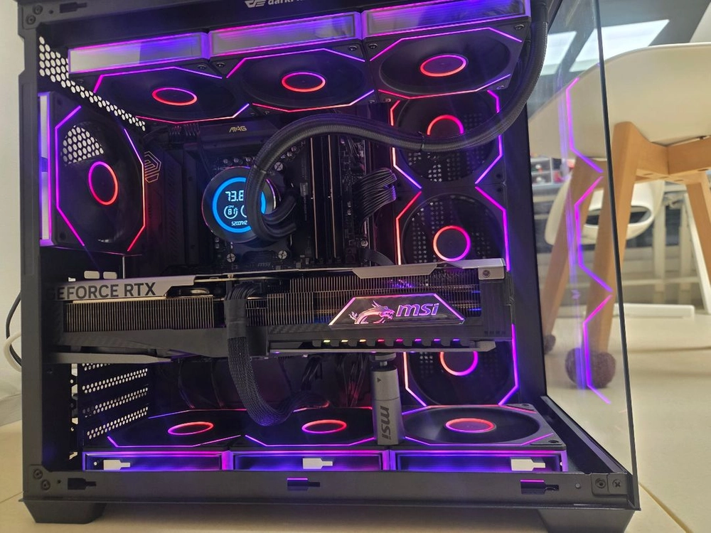 9800x3d, b850m wifi, P41 1tb, rtx 5080 뱅가드 초고사양 본체 이미지