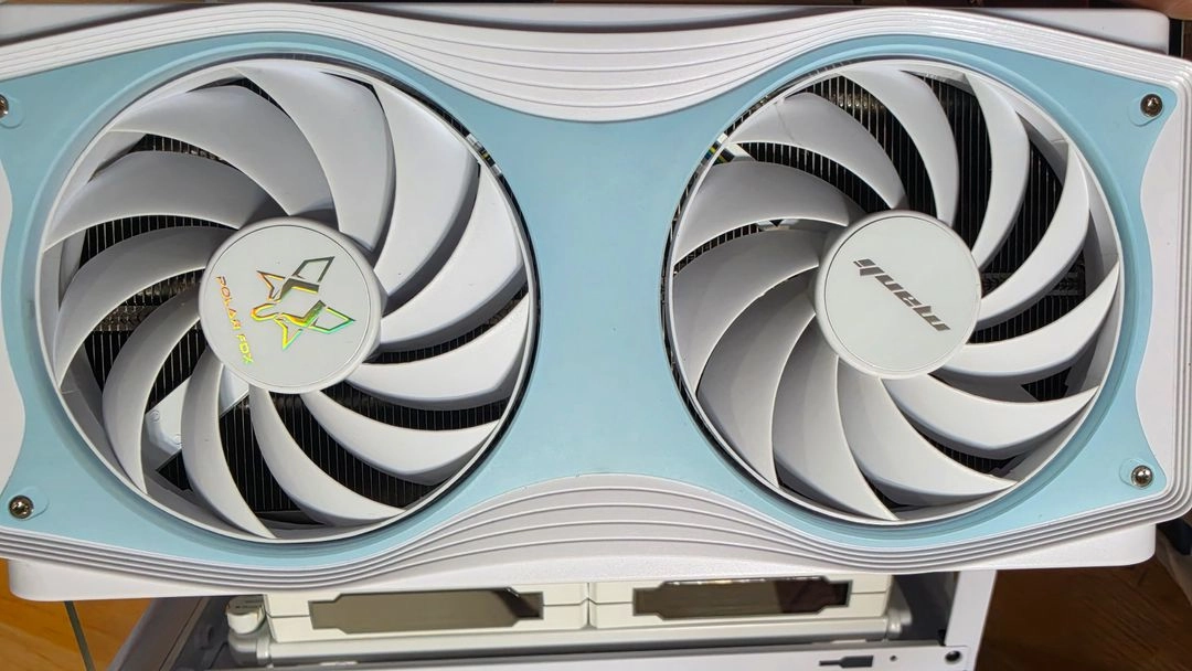 라이젠 9600x rtx5060ti 컴퓨터 본체 이미지