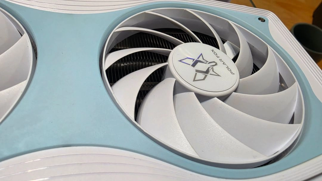 라이젠 9600x rtx5060ti 컴퓨터 본체 이미지