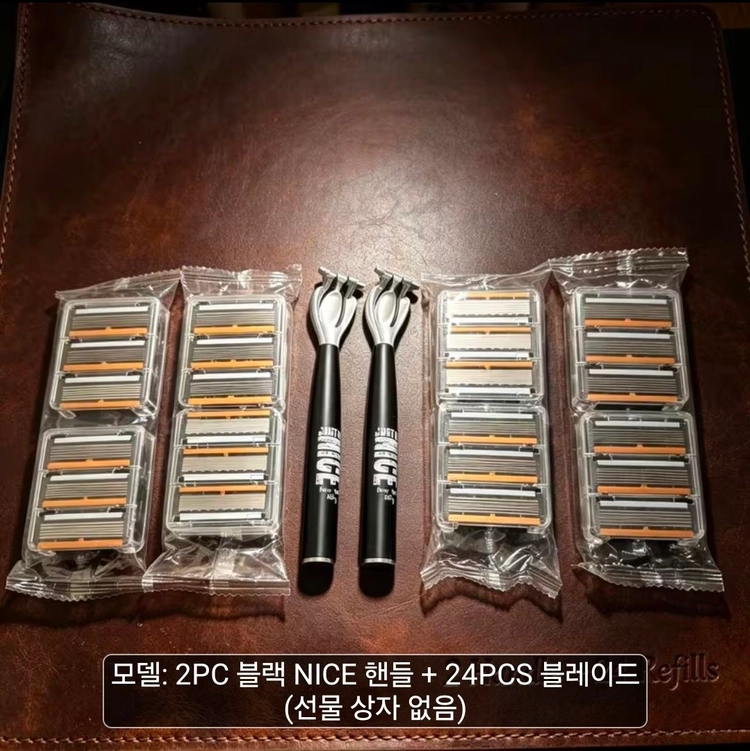 남성용 면도기 세트 핸드2개 6중 면도날 24개 이미지