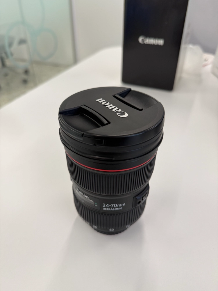 캐논 EF 24-70mm F2.8 USM II L 렌즈 (신계륵) 이미지