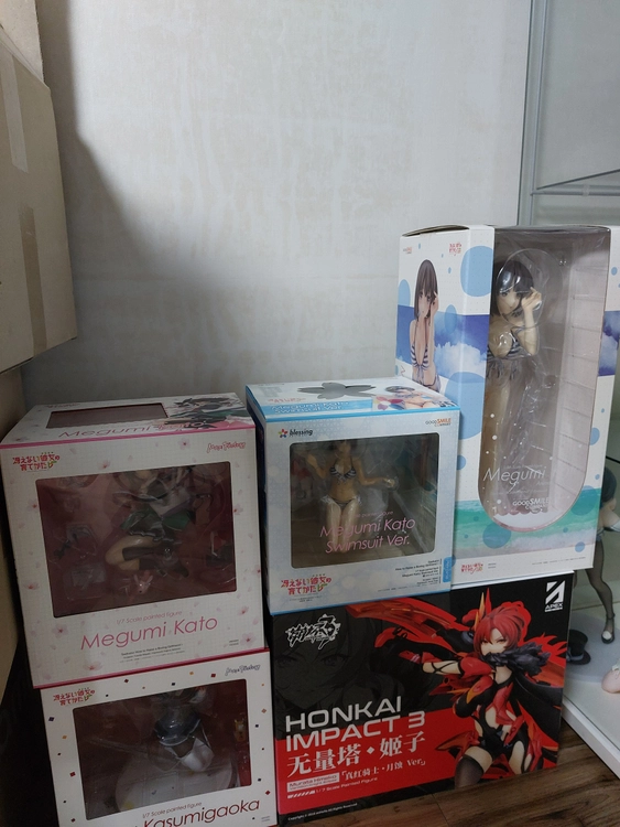 붕괴3, 사에카노 개봉 피규어 팝니다(굿스마일 에이펙스 맥스팩토리 카스미가오카우타하 카토메구미 무라타히메코) - 안심되는 중고거래
