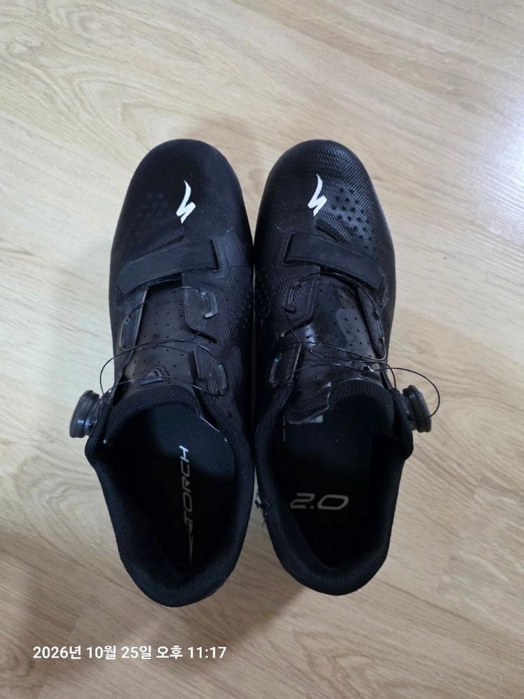 스페셜라이즈드 토치 2.0 클릿슈즈 45(290mm) - 안심되는 중고거래