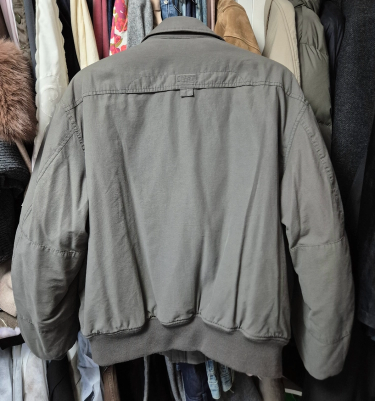 유니온 블루 CVC TANKER BOMBER 이미지
