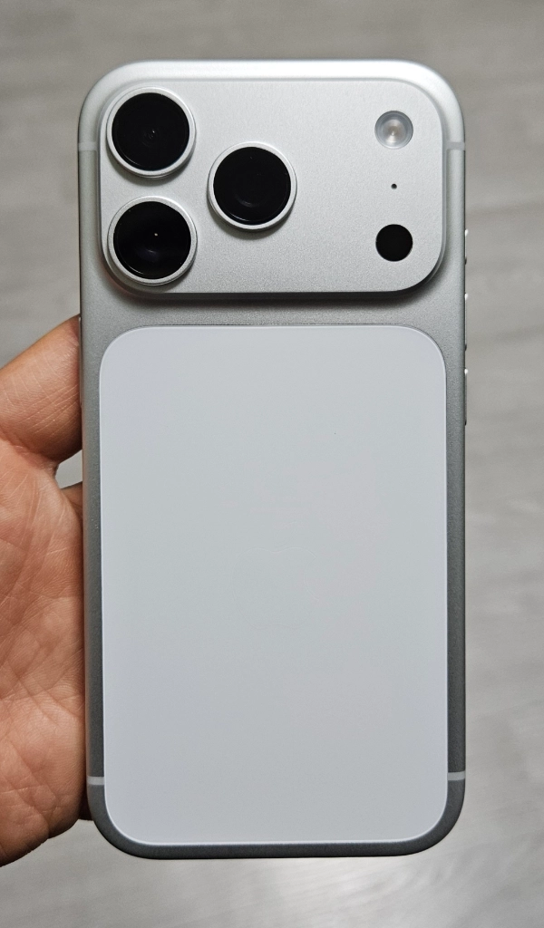 아이폰17PRO 실버 256GB A급 싸게 팝니다. 이미지