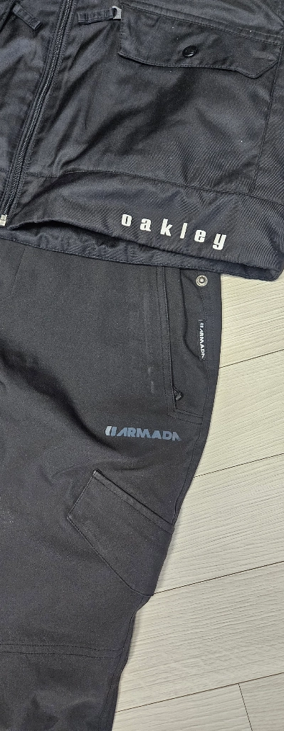여성 스노우보드복 세트 이미지