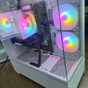 화이트 게이밍 PC 라이젠 5600X RTX 3060 Ti 이미지