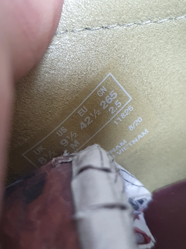 클락스 왈라비 메이플 스웨이드 265 이미지