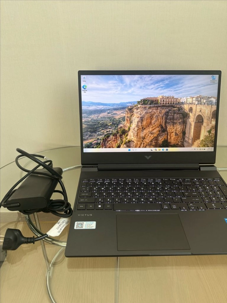 HP 빅터스15 게이밍 노트북 RTX4050 판매합니다. - 안심되는 중고거래