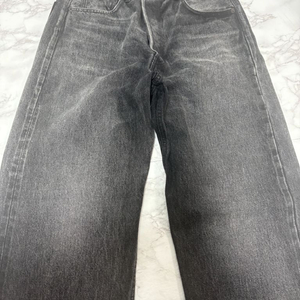 오라리 팬츠 판매합니다 이미지