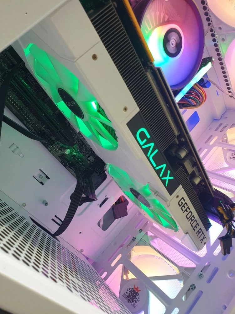 겔럭시 RTX 2070 슈퍼 8G 그래픽 카드 화이트 겔럭시 이미지