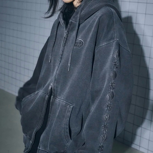 꼼파뇨 후드집업 이미지