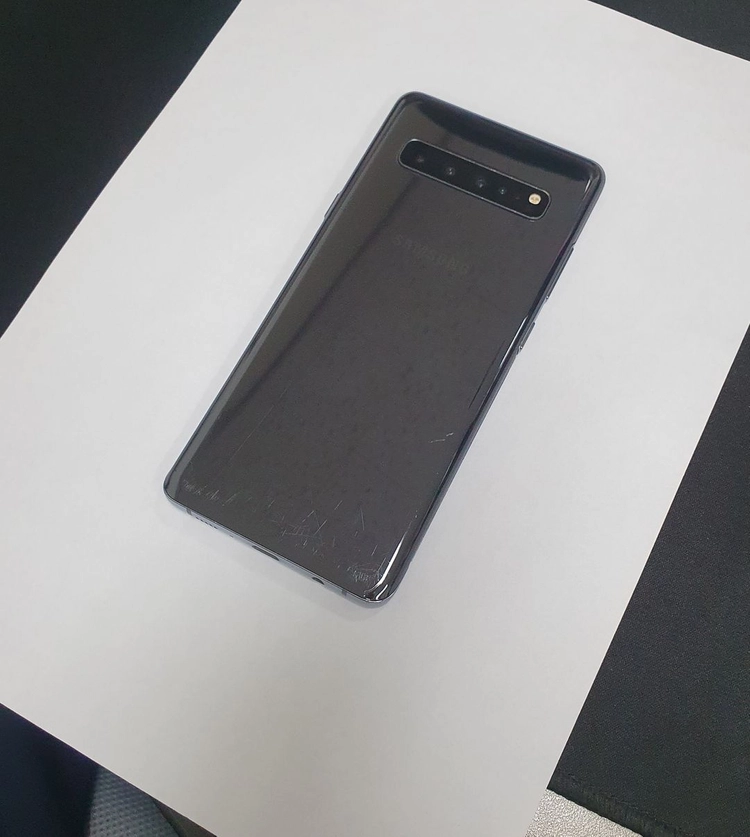 갤럭시S10 5G 256GB 블랙 자급제 기능정상 중고폰 215332 - 안심되는 중고거래