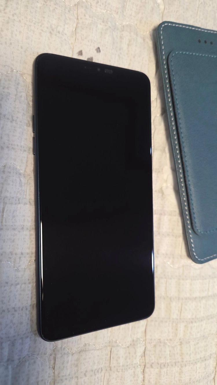 가격인하]LG Q9 64gb 이미지