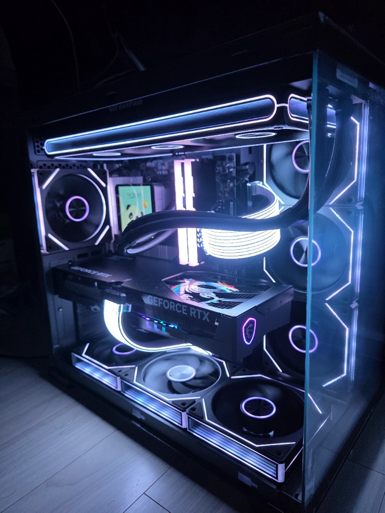 라이젠7 9800X3D RTX5080 PC 이미지
