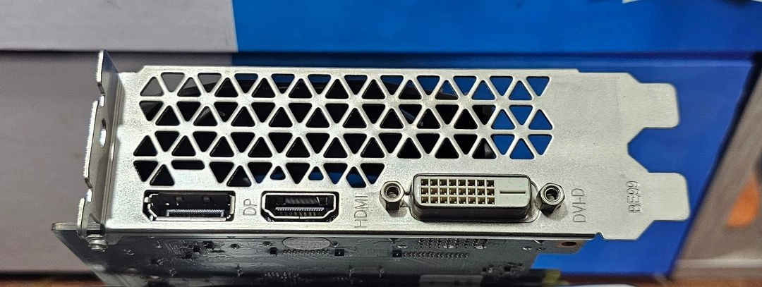 GTX1650 4g 그래픽카드 이미지